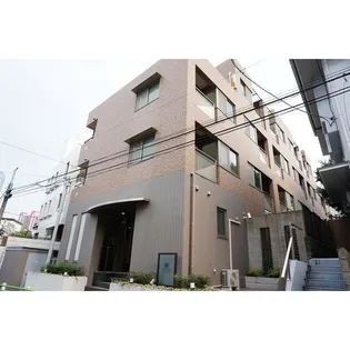 プレディアスタイル西麻布【3階】の外観