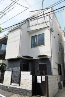 東京都港区南青山4丁目【アパート】の外観