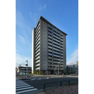 ラティエラ大鳥居の画像