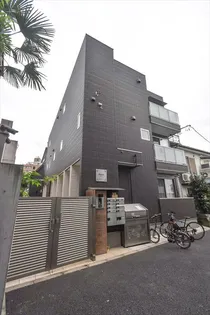 東京都港区南青山4丁目【マンション】の外観