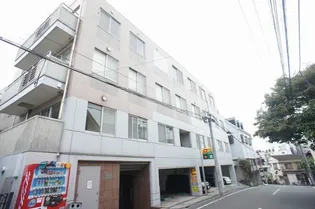 ロイヤル馬込【2階】の外観