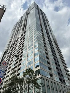 東京都港区白金1丁目【マンション】の外観