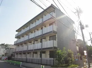 レオパレスベルファム【4階】の外観