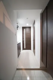 メインステージ三ノ輪WEST【7階】の玄関