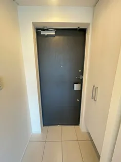 白金ウエスト【701号室号室】の玄関