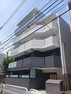 アーバングレース【1階】の外観