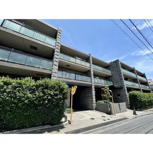 アデニウム大森山王【3階】の外観