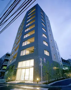 パークハビオ赤坂氷川町【7階】の外観