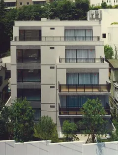 パシフィックハウス麻布台【2階】の外観