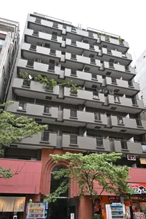 東京都港区芝大門2丁目【マンション】の外観