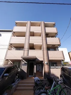 カーサ アルドーレ【4階】の外観
