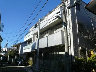 エストゥディオ【3階】の外観