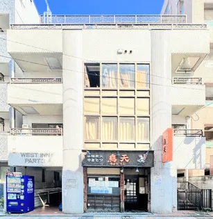 ウエストインパート3【2階】の外観