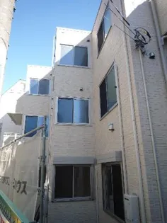 チッタ 南青山【2階】の外観