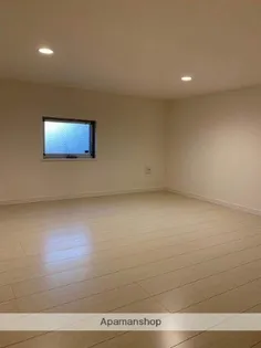 リーヴェルポート四つ木AXIS【2階】の内装