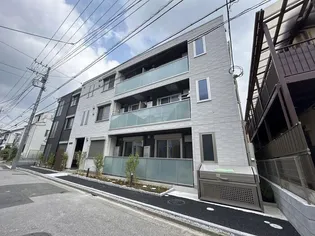 セレスティア西綾瀬【1階】の外観