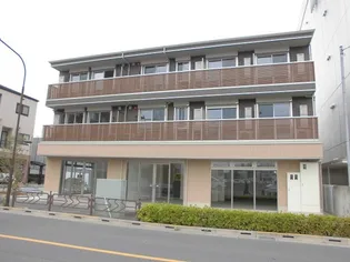 ロータスコートの画像