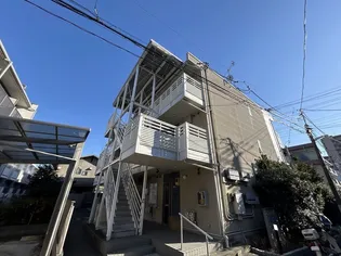 レオネクストモンテチェルキオ【2階】の外観