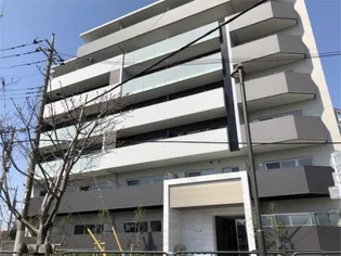 WHILE椿の画像