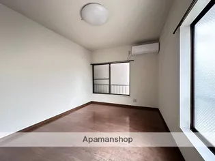 日南荘【203号室】の内装