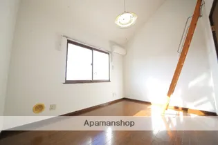 メゾンドラック【2階】の居間