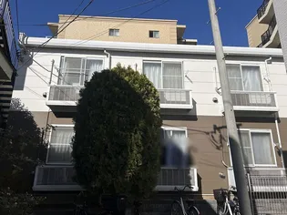 レオパレスフェンテ【1階】の外観