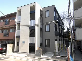 レオパレスA&K坂下【3階】の外観