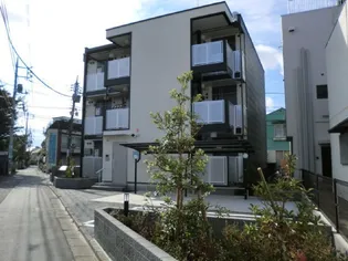 レオパレスエントピア【3階】の外観