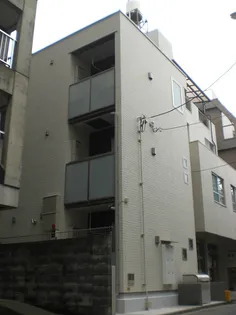 クレイノモンベルジェ【1階】の外観