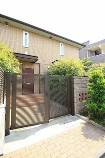 シャルマン【1階】の外観