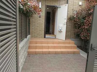 シャルマン【1階】の外観