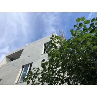 FEEL CNB【1階】の外観