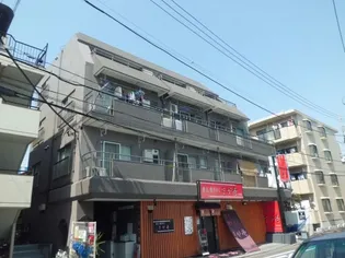左り山新弥嘉ハイツ【1階】の外観