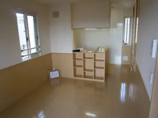 シャルマン【1階】の居間