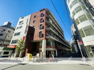 インペリアルお茶の水【1階】の外観