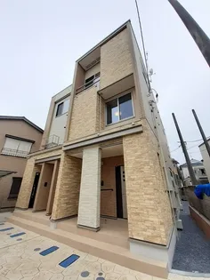 ISOLA(イゾラ)【3階】の外観