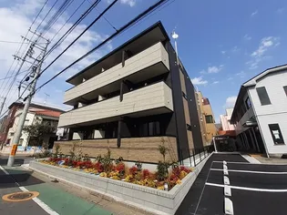 ラリュールの画像