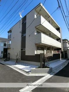 グリーンナギの画像