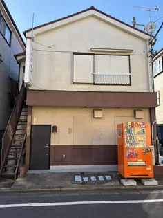 高橋荘【202号室号室】の外観