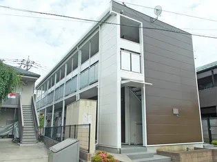 レオパレスはとがや【2階】の外観