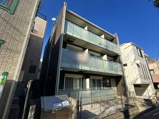 レオネクストリベルテ【3階】の外観