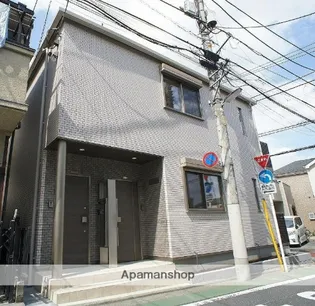 ポローニヤハウス【2階】の外観