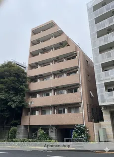 スカイコート目白台【6階】の外観