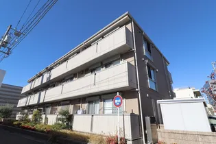 ブラウバウム【2階】の外観