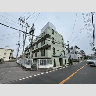 メゾンロートレックの画像