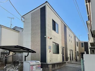 レオネクストディヴェルソ【2階】の外観