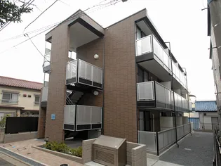 レオパレスファミール加賀【1階】の外観