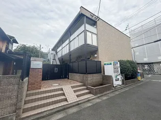 レオパレスセレーヌ新高円寺【1階】の外観