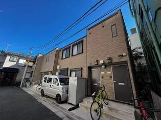 レオネクスト中之郷【2階】の外観