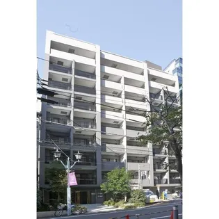 レキシントン・スクエア新宿御苑【2階】の外観